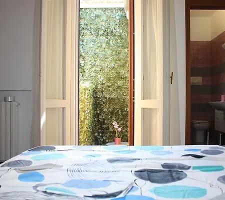 Le Finestre Sul Centro Jesi