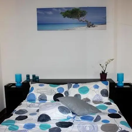 Bed & Breakfast Le Finestre Sul Centro *
